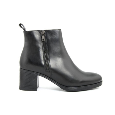 Fashion Attitude Ankle boots-Chic Thread